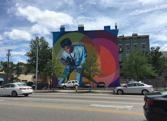 ohio/cincinnati/landmark/james-brown-mural