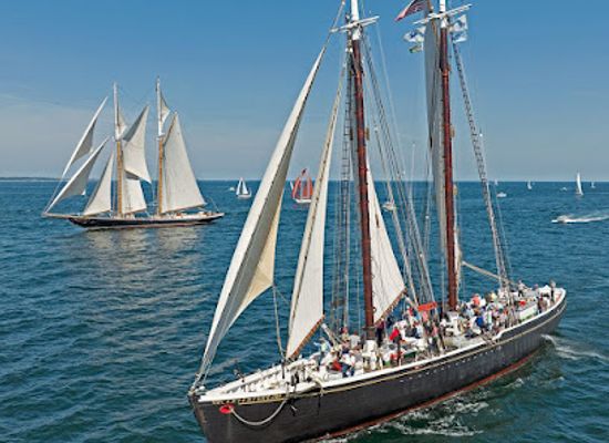 massachusetts/gloucester/landmark/schooner-adventure