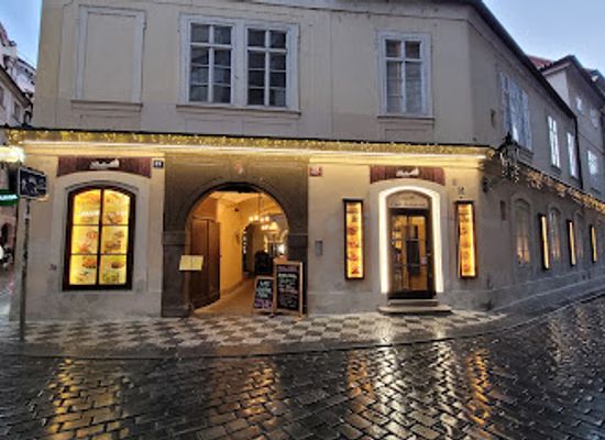 czechia/east-bohemia/landmark/bohemia-restaurace