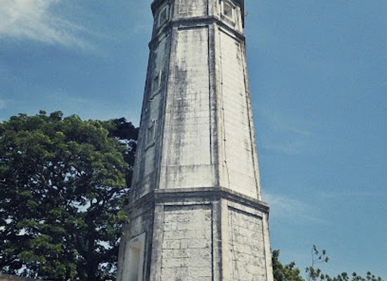 philippines/visayas/landmark/bagacay-point-lighthouse