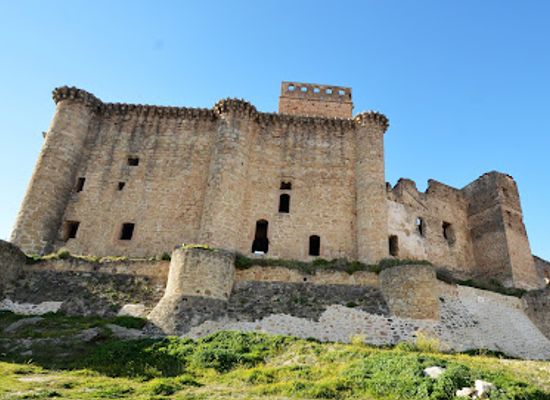 spain/castile-la-mancha/landmark/castle-of-belvis-de-monroy