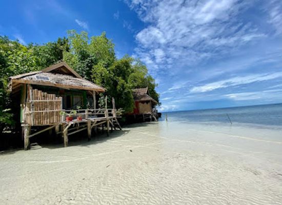 indonesia/togean-islands/landmark/bahia-tomini-eco-resort