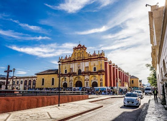 mexico/san-cristobal-de-las-casas/landmark/catedral-de-san-cristobal-de-las-casas