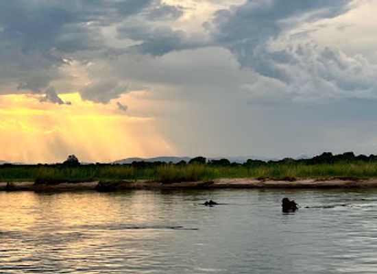 zimbabwe/kariba/landmark/zambezi-valley