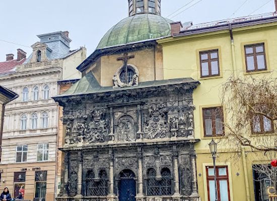 ukraine/tysovets/landmark/boim-chapel