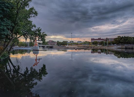 indiana/south-bend/river-park/landmark/south-bend-museum-of-art