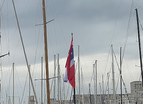 france/marseille/landmark/place-aux-huiles