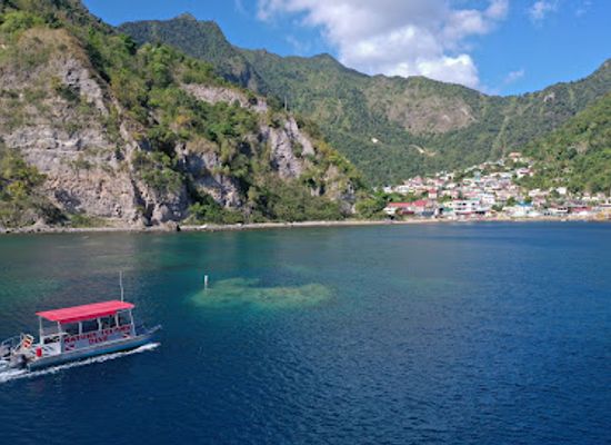 dominica/soufriere/landmark/nature-island-dive