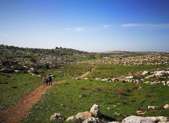 israel/modi-in/landmark/southern-hills-trail