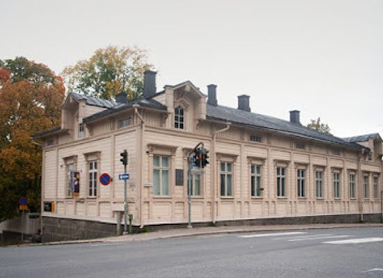 finland/kanta-hame/landmark/palander-house