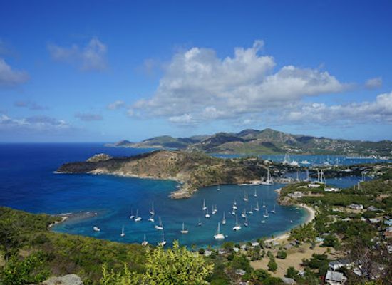 antigua-and-barbuda/redonda/landmark/galleon-beach