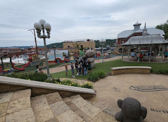 minnesota/stillwater/landmark/teddy-bear-park