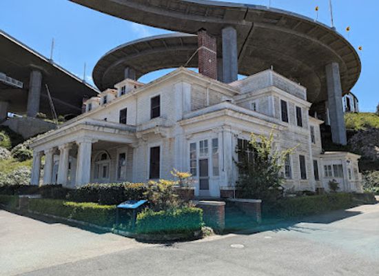 california/san-francisco-peninsula/landmark/naval-quarters-1-nimitz-house