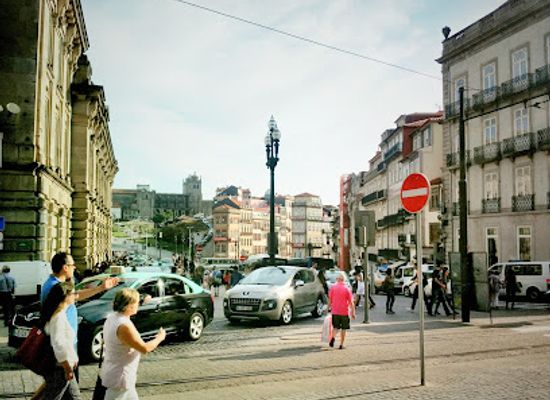 portugal/porto/foz-do-douro/landmark/mercado-da-foz-do-douro