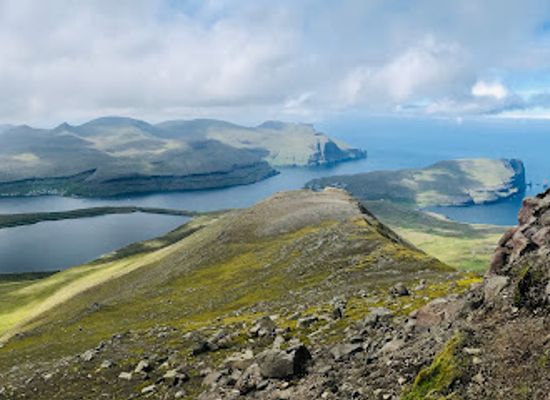 faroe-islands/eysturoy-island/landmark/slattaratindur