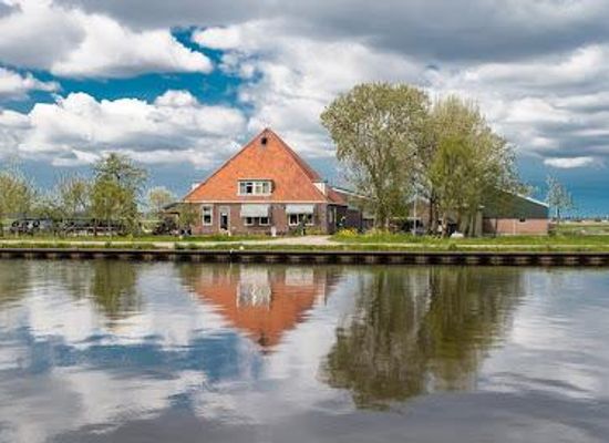 netherlands/zaanstreek/landmark/kanaaldijk