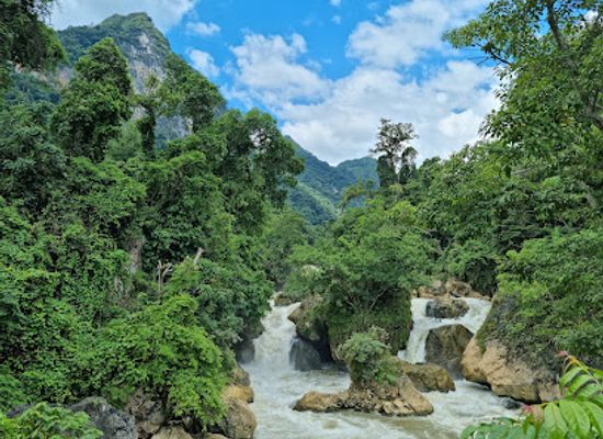 vietnam/northwest/landmark/dau-dang-waterfall