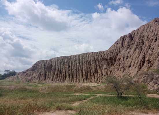 peru/chiclayo-region/landmark/tucume-pyramids