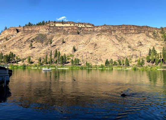 oregon/lake-county/landmark/lake-billy-chinook