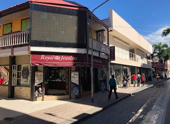 sint-maarten/philipsburg-boardwalk/landmark/royal-jewelers-st-maarten