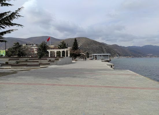 albania/pogradec/landmark/sheshi-odeoni