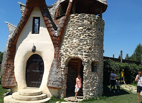 romania/vrancea/landmark/cascada-putnei