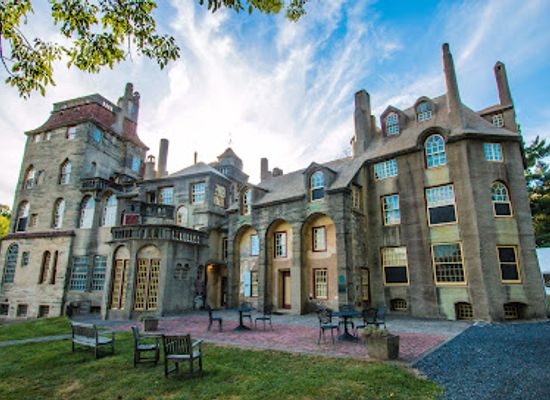 pennsylvania/south-central-pennsylvania/landmark/fonthill-castle