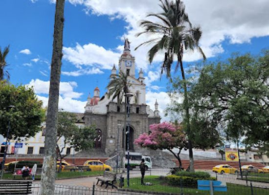 ecuador/imbabura-region/landmark/parque-central-de-cotacachi