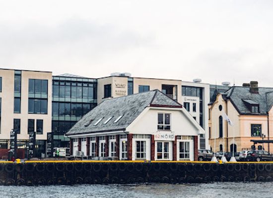 norway/alesund/landmark/62-nord-head-office