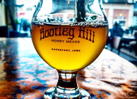 iowa/davenport/landmark/bootleg-hill-honey-meads