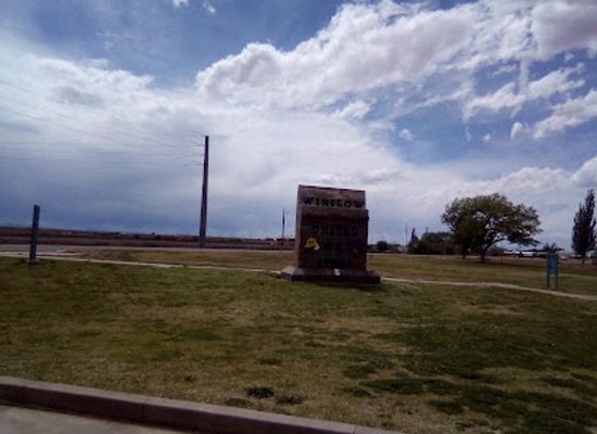 arizona/winslow/landmark/visit-winslow-sign