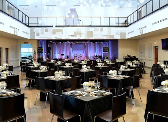 nevada/north-las-vegas/landmark/visions-of-greatness-event-center
