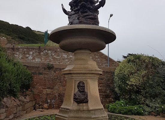 jersey/gorey/landmark/harvey-and-westaway-monuments
