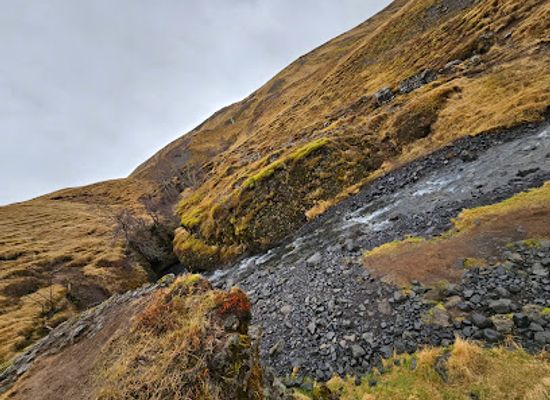 iceland/laugavegur-trail/landmark/nauthusagil