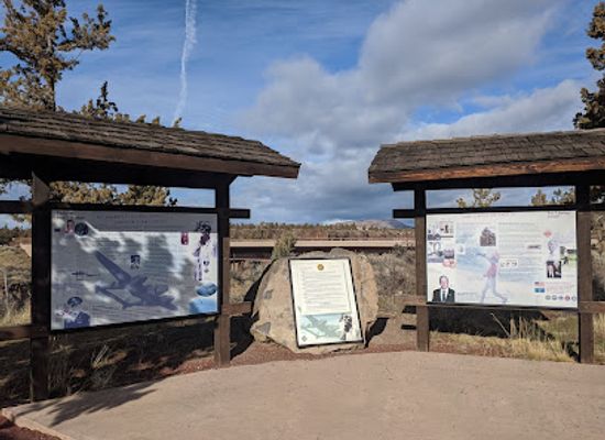 oregon/jefferson-county/landmark/peter-skene-ogden-state-scenic-viewpoint