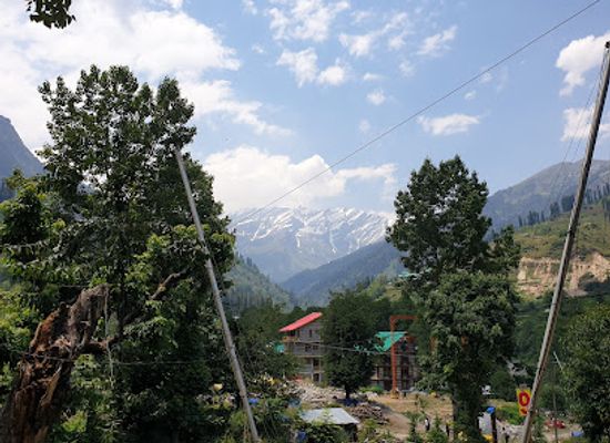 india/manali/solang-valley/landmark/counter-no-26-adventure-activities-area-longest-zipline-in-himachal