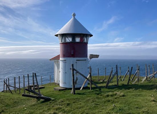 faroe-islands/nolsoy/landmark/boroan-lighthouse