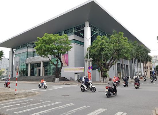 vietnam/da-nang/landmark/trung-vuong-theater