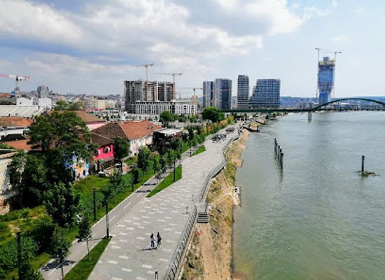 serbia/belgrade/savamala/landmark/sava-promenada