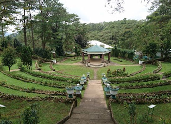 philippines/baguio/landmark/cemetery-of-negativism