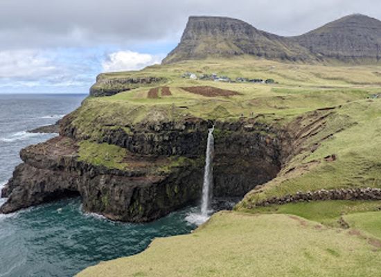 faroe-islands/vagar-island/landmark/gasadalsgarour