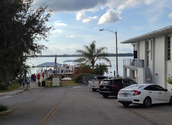 florida/mount-dora/landmark/visit-mount-dora