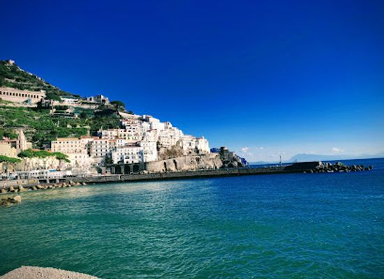italy/amalfi/landmark/antico-arsenale-della-repubblica-di-amalfi