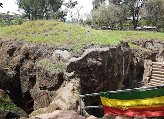 ethiopia/debre-libanos-monastery/landmark/adadi-maryam-rock-hewn
