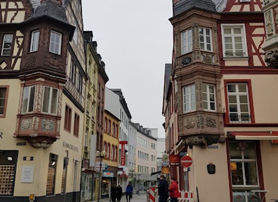 germany/koblenz/landmark/4-towers-oriel-windows