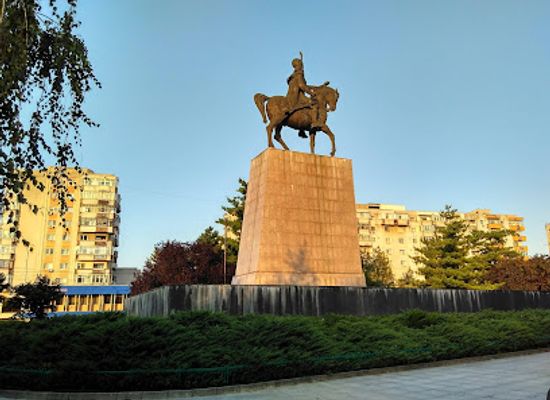 romania/prahova-valley/landmark/michael-the-brave-park
