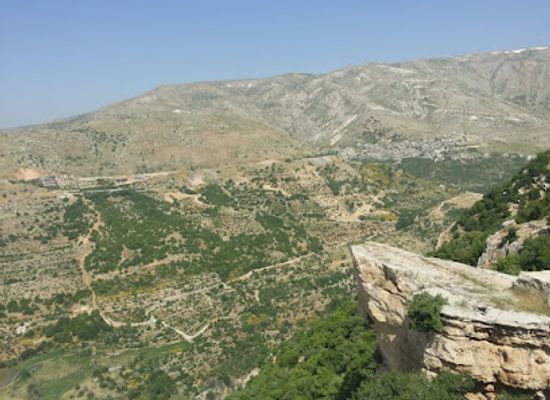 lebanon/bekaa-valley/landmark/sakhrit-el-malik