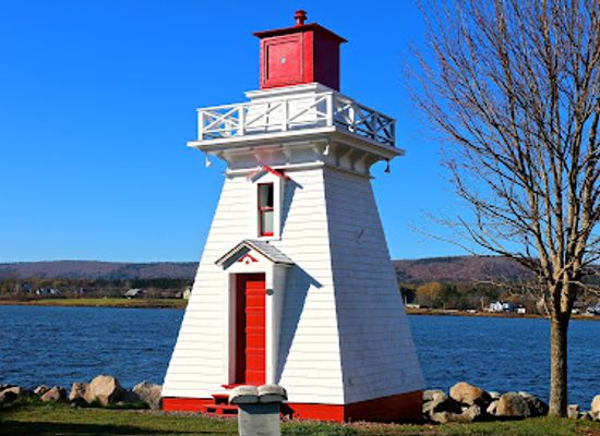 canada/annapolis-valley/landmark/annapolis-royal-lighthouse