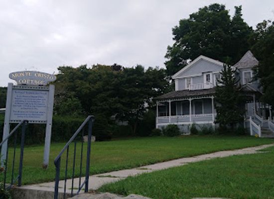 connecticut/southeastern-connecticut/landmark/monte-cristo-cottage-boyhood-home-of-playwright-eugene-o-neill