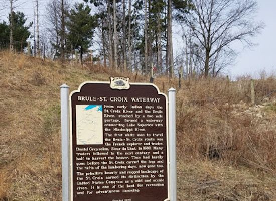 wisconsin/northwoods/landmark/wisconsin-state-historical-marker-200-brule-st-croix-waterway